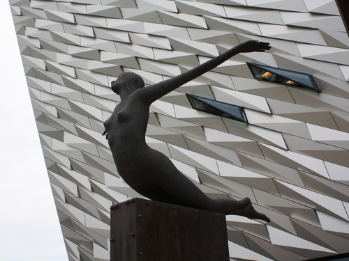 Belfast  Northern Ireland Falls Memorial Garden Shore Excursion Reviews